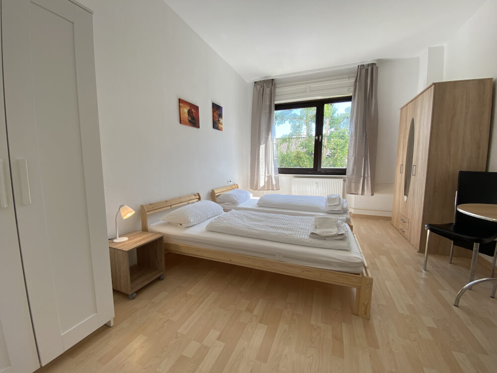 Ferienwohnung Nette und helle Unterkunft in Pforzheim, ideal für 2-4 Luca Landenhammer 75175 15985047025f473efe40785