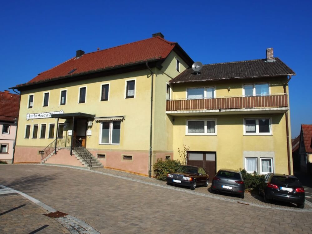 Apartmenthaus Gasthof zum Schwarzen Adler Hr. Ginkel 97762 Hammelburg-Gauaschach 15963946945f270cc62100a