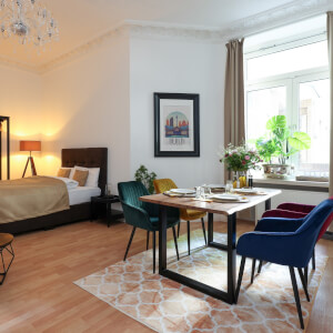Apartment Moderner Altbau für 4 Personen am Kurfürstendamm Daniel Schulz 10719 Berlin 1640047449_61c123598f2ff
