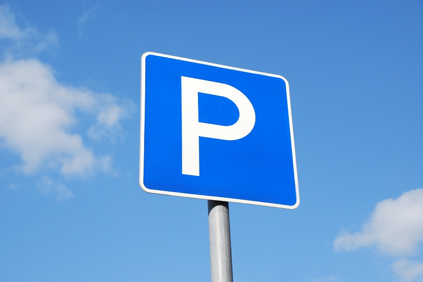 BedÃƒÂ¼rfnisse von Monteuren, Berufsreisenden und Handwerkern auf Montage Parkplatz Sicherheit Auto Transporter
