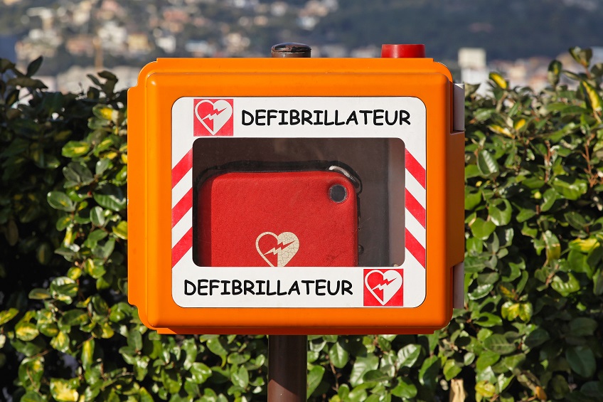 Defibrillator für Vermieter von Ferienwohnungen und Monteurzimmern Wandhalterung Halterung für Defibrillator